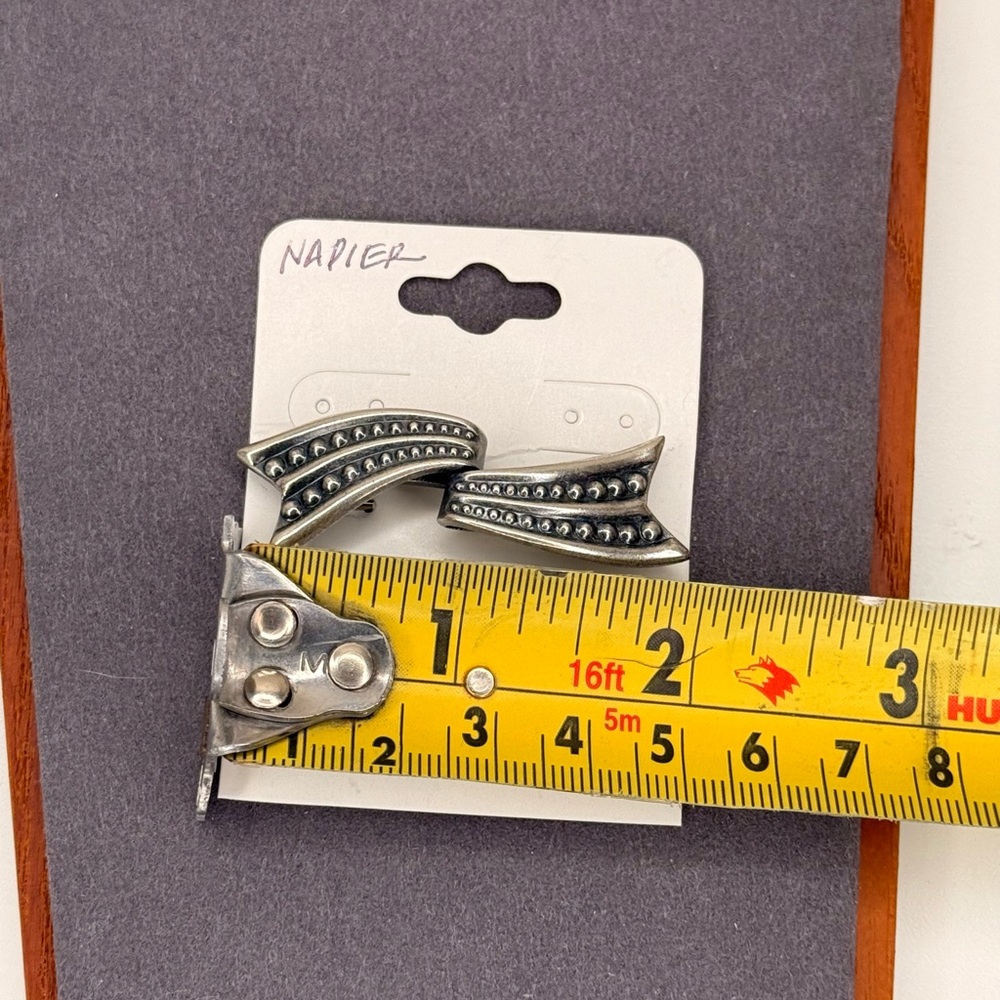 Vintage Napier Silver Tone Bow Brooch | Retro Modernist Geometric Statement Pin - Picture 8 of 9